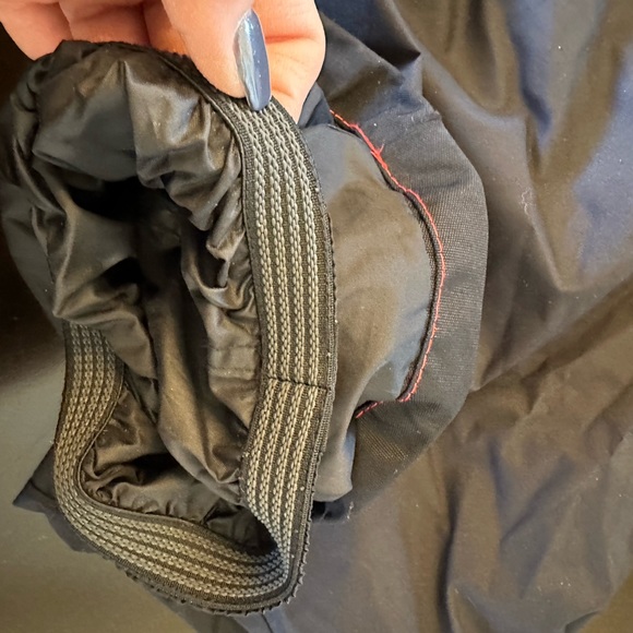 The North Face Boy’s Snow Pants - Picture 5 of 6